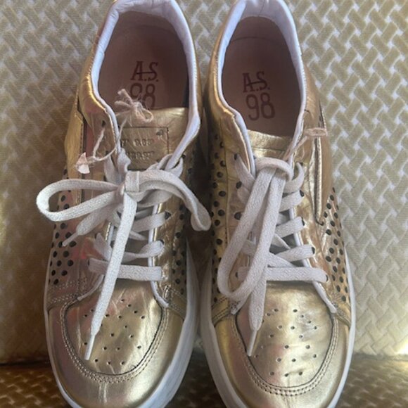 Free People AS98 Lucky Strike Metallic Gold Cushioned Leather Sneakers NEW 8.5 - Picture 7 of 16